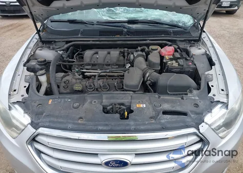 2015 Ford Taurus Limited z USA, uszkodzony, nr VIN 1FAHP2F84FG150030